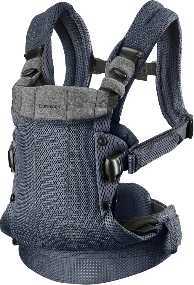 Photo : Porte-bébé BabyBjörn Harmony · Mesh 3D